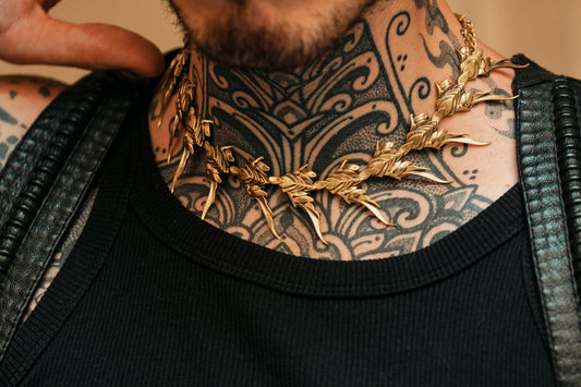 FLORAL SPINE NECKLACE GOLD