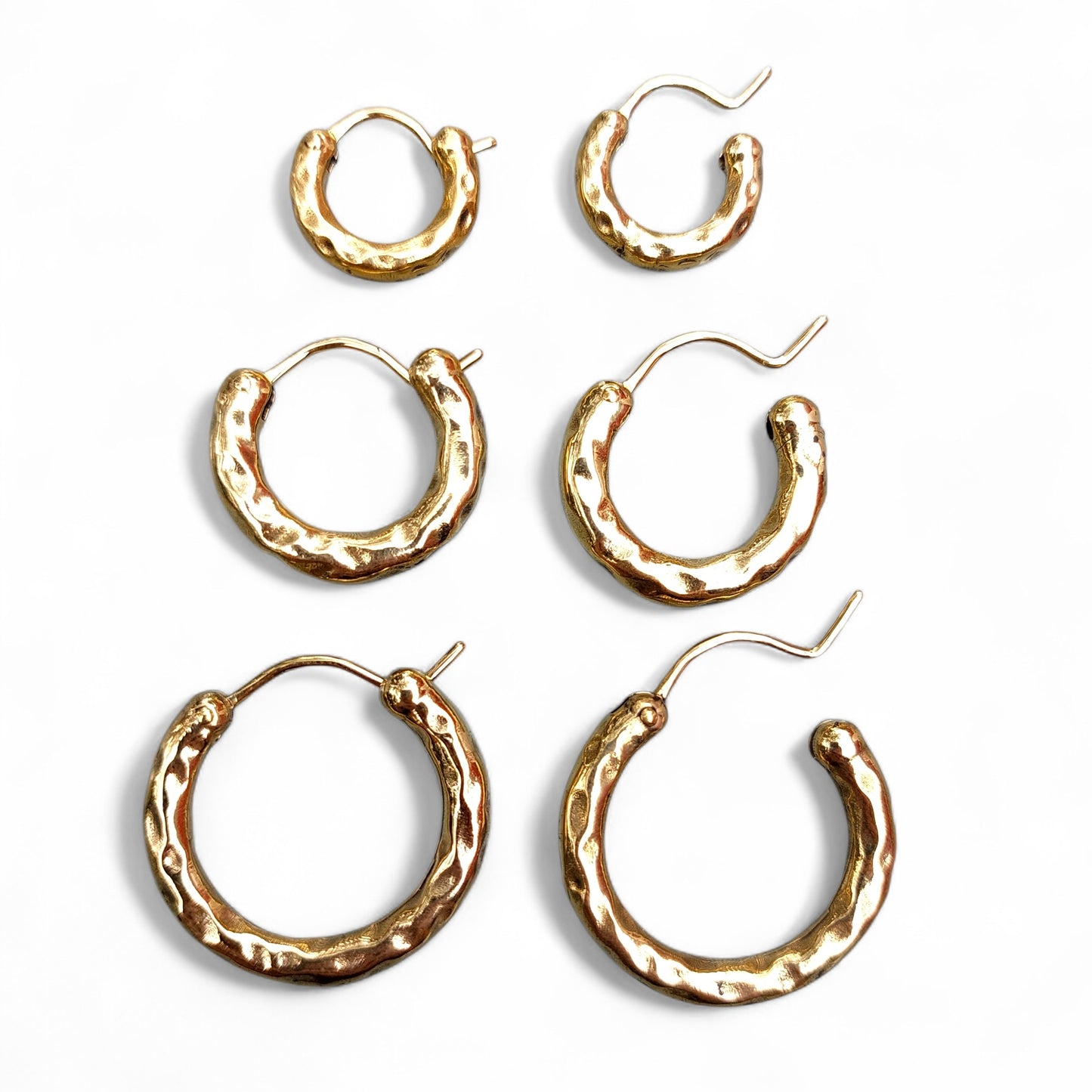 EARRING HAMMERED 3MM GOLD