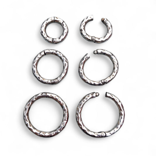 RING HAMMERED 3MM SILVER