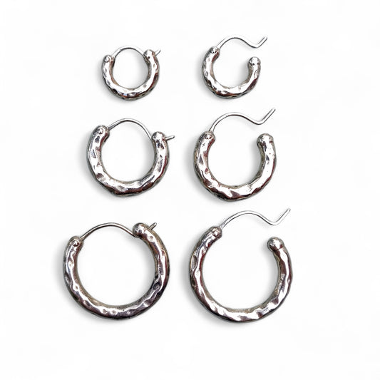 EARRING HAMMERED 3MM SILVER