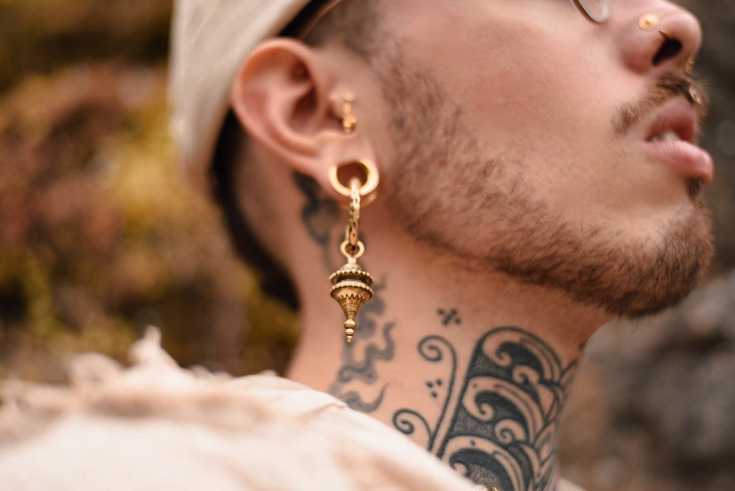 XYGAR HANGER GOLD SINGLE