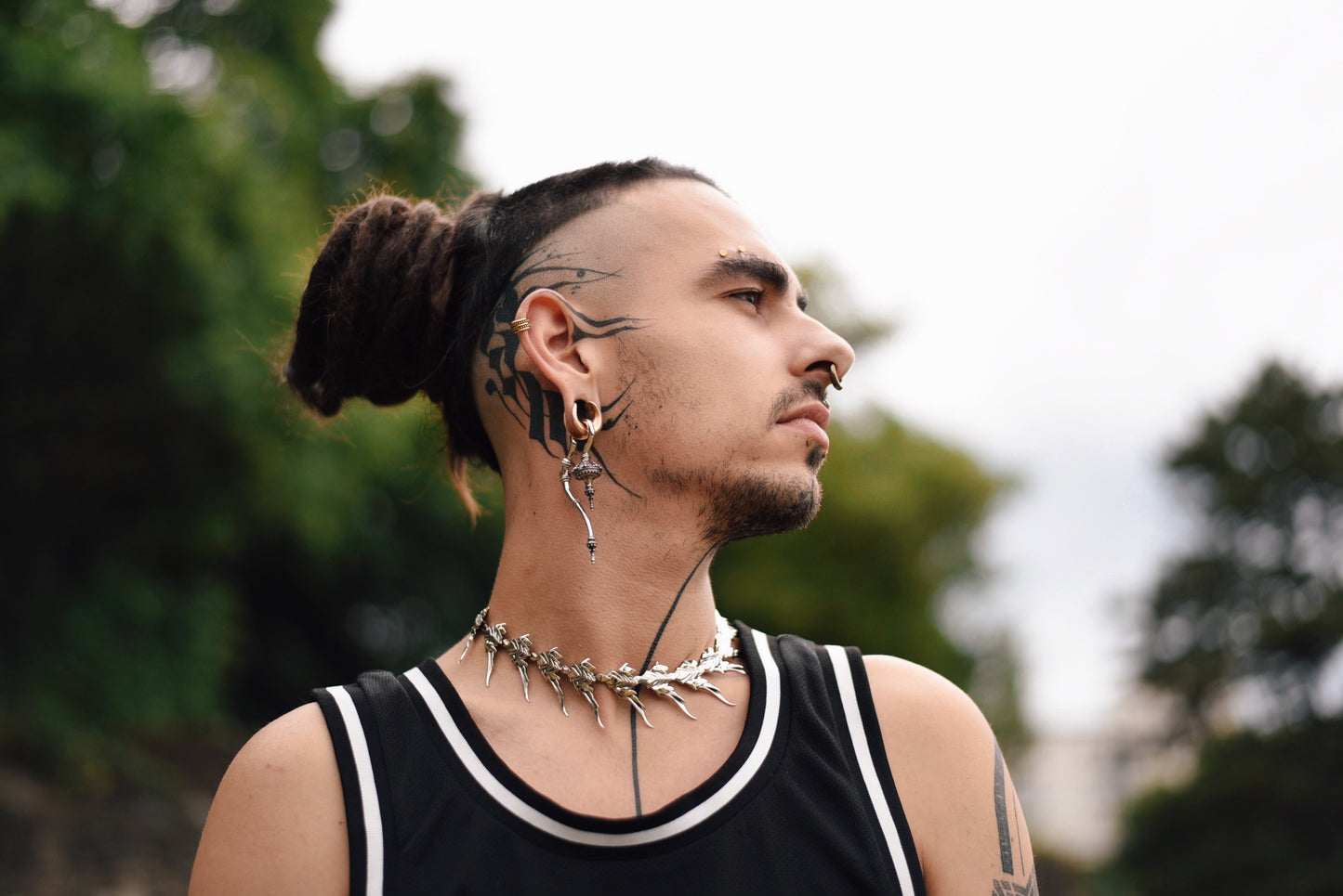 FLORAL SPINE NECKLACE SILVER