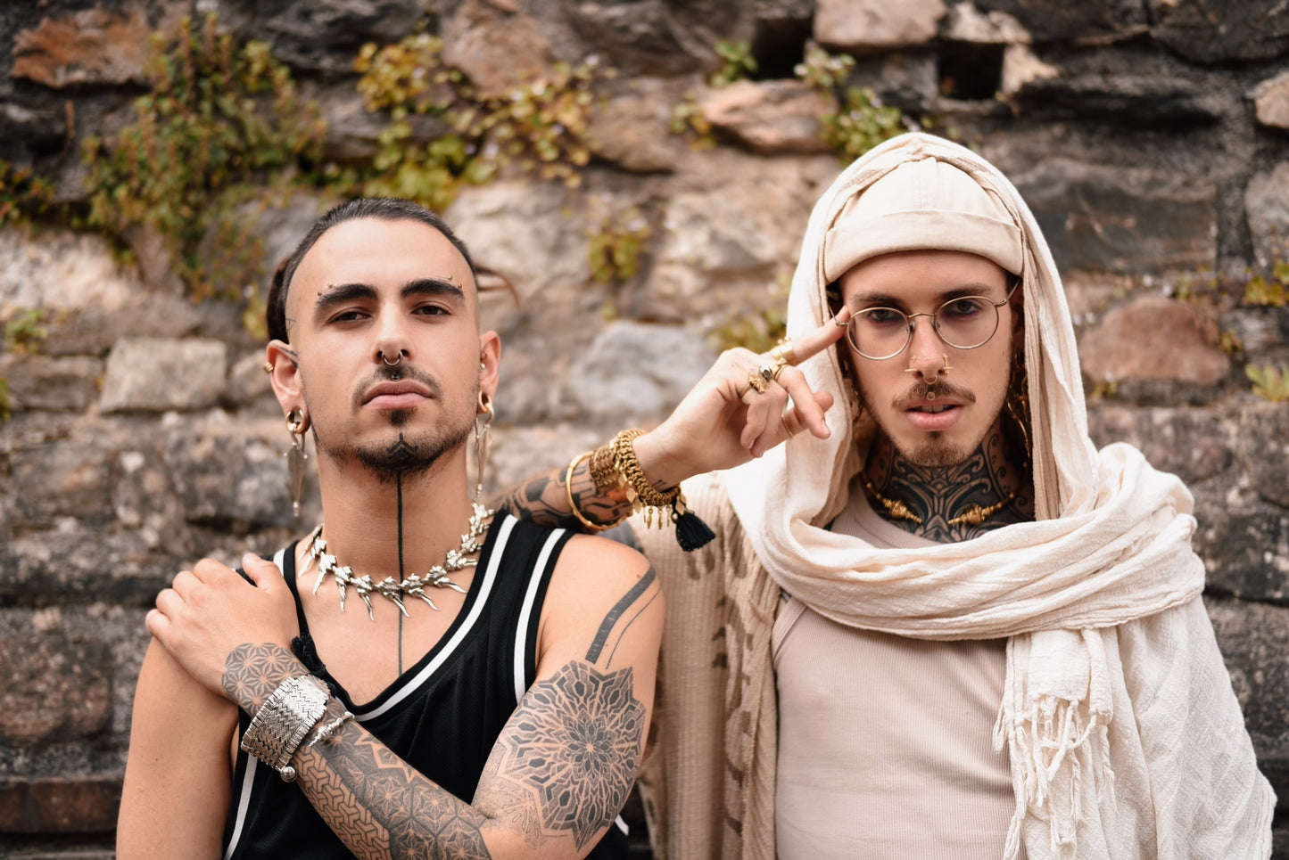 FLORAL SPINE NECKLACE SILVER