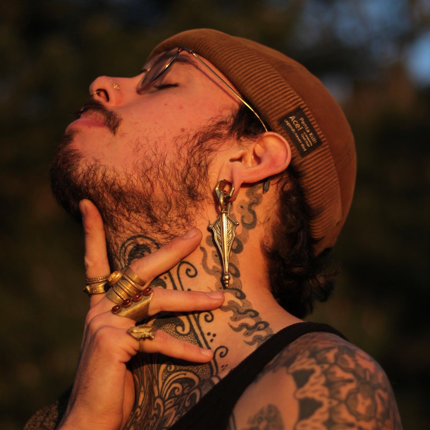 ENDLESS MIRAGE HANGERS/EARRINGS