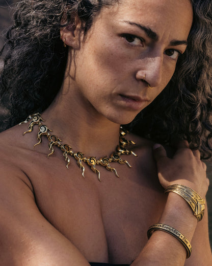 GUARDIAN SPINE NECKLACE GOLD