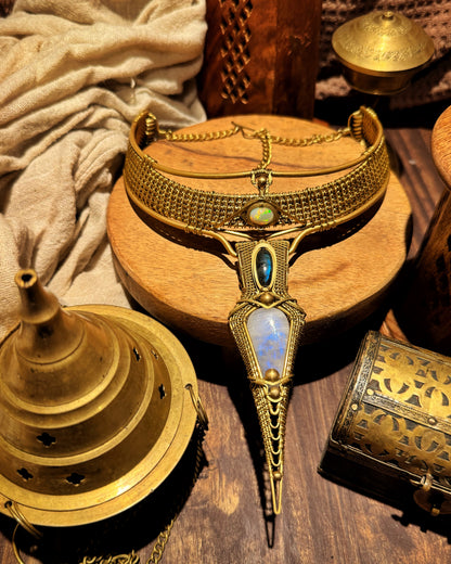 WIRE-WRAPPED MOONSTONE NECKLACE