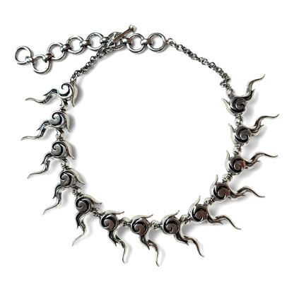 GUARDIAN SPINE NECKLACE SILVER