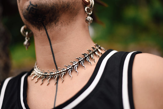 MECHANIC SPINE NECKLACE SILVER